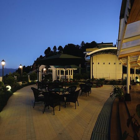 דרג'ילינג Crescent Resort, Darjeeling מראה חיצוני תמונה